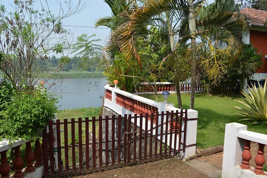 Periyar Riverview Homestay Kaladi Индия
