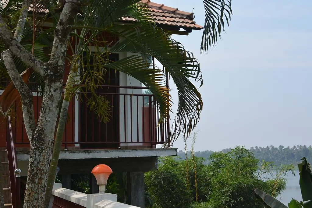 Periyar Riverview Homestay Kaladi